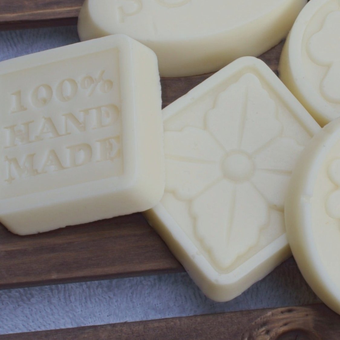 Handmade Goat's Milk & Honey Soap Bar