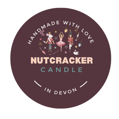 Hand Poured Scented Candle 175g